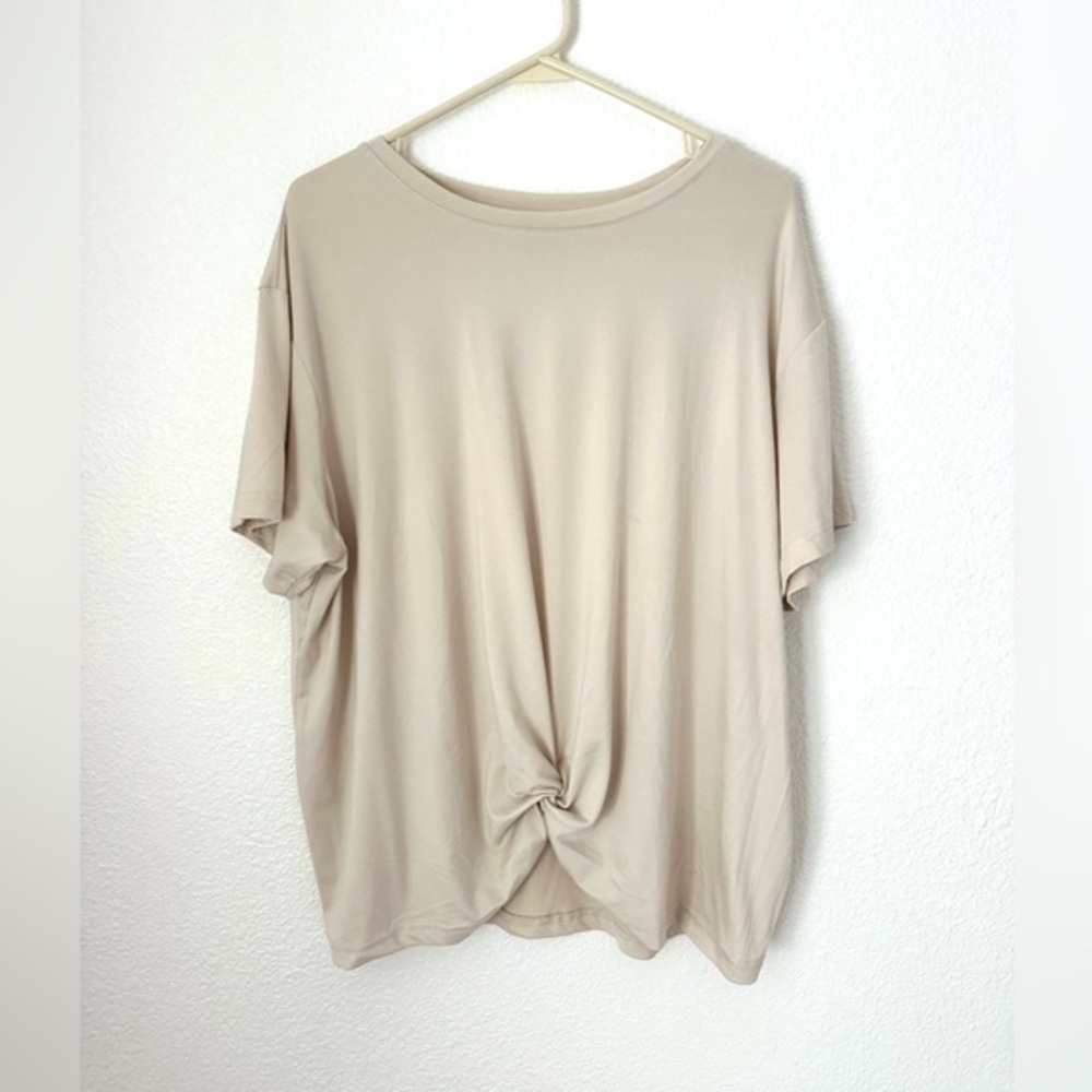 Fit Collective Casual Tee Women’s 1X Cream Short Sleeve Activewear Top
